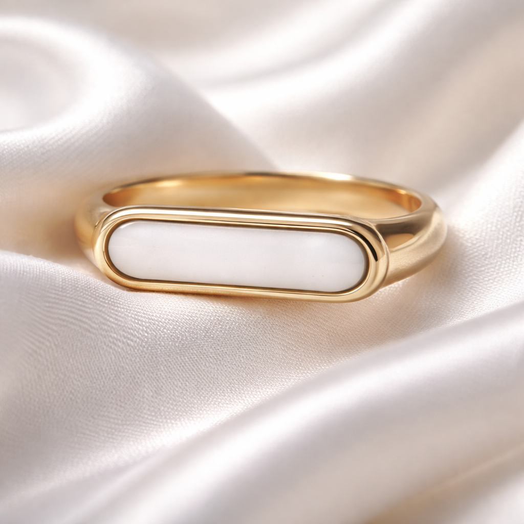 HAR014 - The White Line Ring