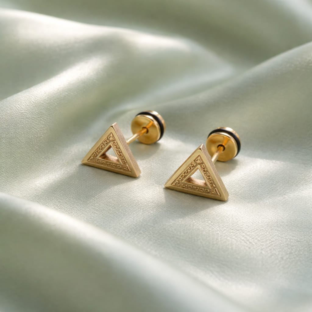 HAE025 - Triangle Earrings