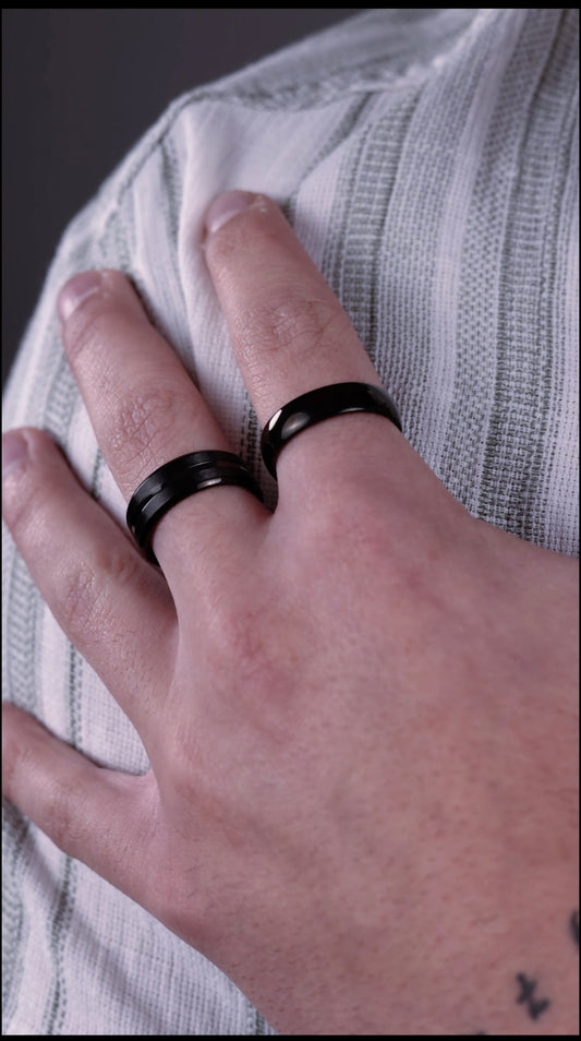 HAR012 - iron eclipse ring