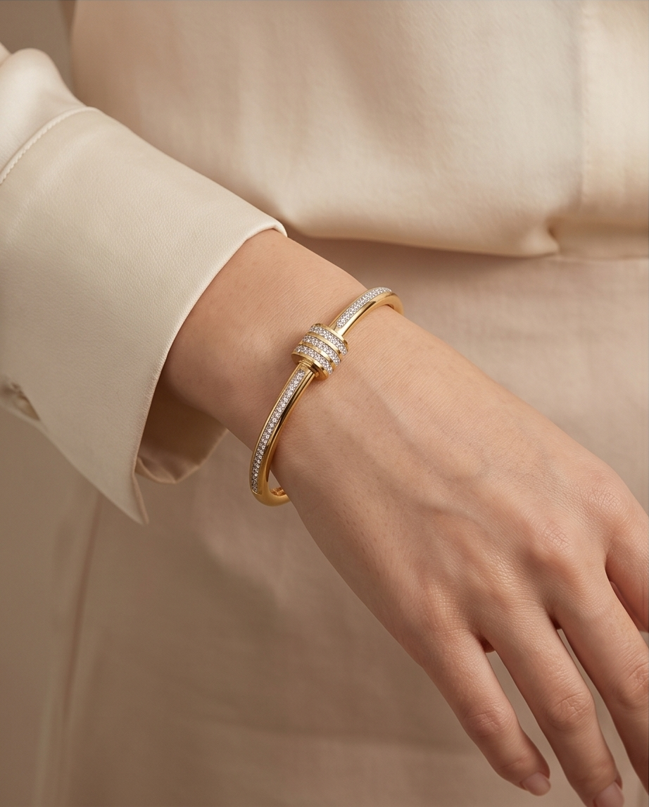HAB208 - Barrel Bangle