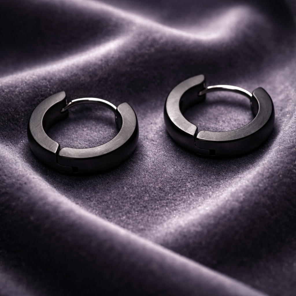 HAE074 - Apex Huggie Earrings