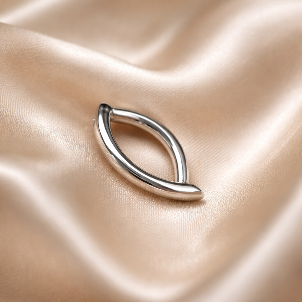 HAP003 - Essence Belly Hoop